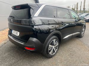 Peugeot 5008 2021 - Image 3