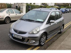 Honda Jazz 1.4 SE Sport - Sun-roof Tax and NCT 12/ - Image 3