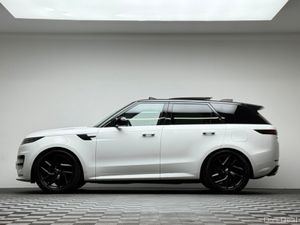 Land Rover Range Rover Sport DYNAMIC SE *PAN ROOF* - Image 4