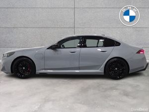BMW M5 M5 Saloon - Image 4