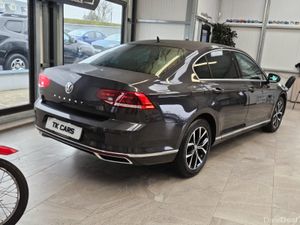 201 VOLKSWAGEN PASSAT ELEGANCE - Image 3