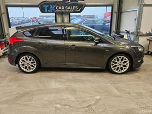 17 FORD FOCUS ST-LINE 1.5 DIESEL - Image 2