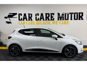 Renault Clio 2017 Renault Clio 1.2 Automatic - Image 3