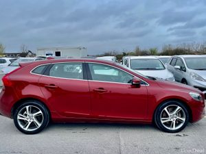 VOLVO V40 2016 /2.0, DIESEL/ - Image 4