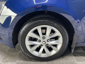 Skoda Octavia AMBITION 1.0 TSI 115HP 4DR - Image 3