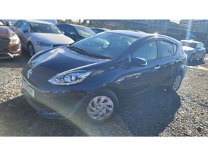 Toyota Aqua 1..5L Petrol Hybrid Automatic Fresh Im - Image 3