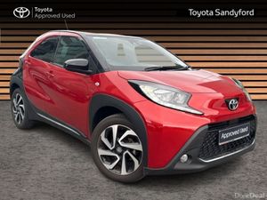 Toyota Aygo X DESIGN // REAR CAMERA WITH PARK ASSI - Image 2