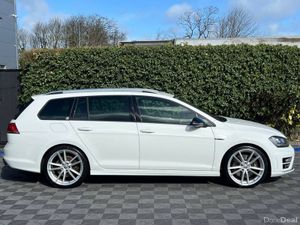 Volkswagen Golf R VARIANT 2.0 TSI AUTO // NEW 19" - Image 2