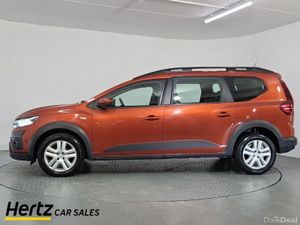 Dacia Jogger EXPRESSION  1.0 Petrol Manual - Image 4