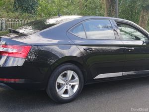 Skoda Superb 2020 *57k klms & FSSH* 1.5 TSi 150bhp - Image 4