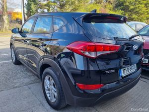 2017 HYUNDAI TUCSON S 1.7 CRDI 115BHP NCT 04/27 - Image 4