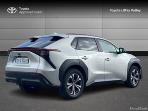 Toyota bZ4X BZ4X SPORT FWD - Image 2