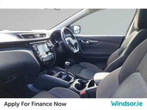 Nissan Qashqai 1.3 PET SV Premium €3000 Scrappage - Image 4