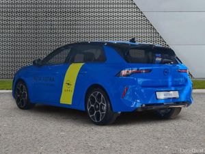 Opel Astra GS 1.5 Turbo D 130PS 8 Speed Auto - Image 3