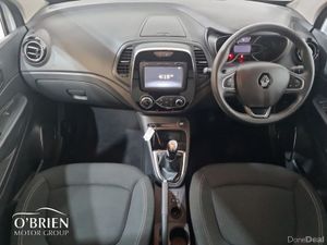Renault Captur 0.9 TCe 90 ICONIC - Image 2