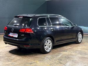 Volkswagen Golf 1.2L TSI AUTOMATIC - COMFORT LINE - Image 4
