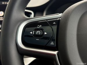 Volvo XC90 T8 ULTRA BRIGHT AWD - Image 4