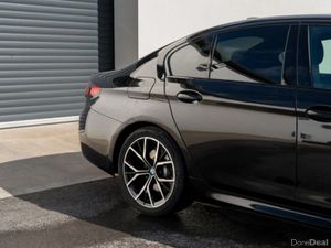 BMW 5-Series 520 D G30 M Sport 4DR Auto - Image 4