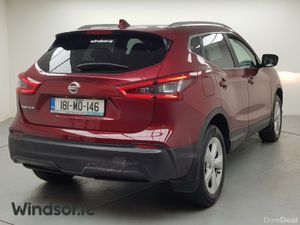 Nissan Qashqai 1.2 SV 18 4DR - Image 3