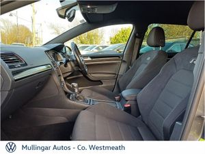 Volkswagen Golf R 2.0 TSI 5DR 310HP 4M R DSG - Image 4