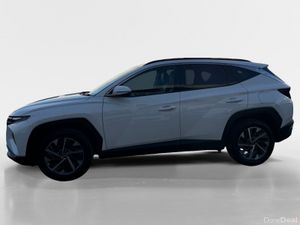 Hyundai Tucson 2WD Executive Plus - Image 4