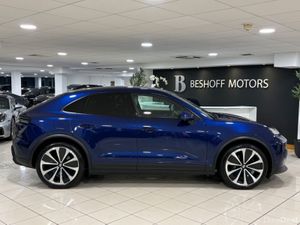 Porsche Macan ELECTRIC=PAN ROOF//LIGHT INTERIOR//A - Image 2