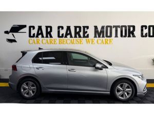 Volkswagen Golf Life 1.0 TSI Mhev 110HP 5 - Image 3