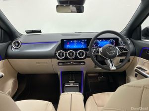 Mercedes-Benz GLA GLA 180 PROGRESSIVE PLUS - Image 4