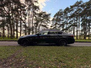 BMW 5-Series 2023 X Drive MSPORT - Image 4