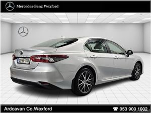 Toyota Camry 2.5 Camry Hybrid Platinum Edition - Image 4