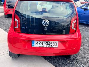 Volkswagon up 2014 - Image 4