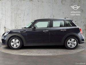 Mini Cooper 5-Door Cooper Classic - Image 3