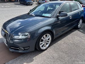 2011 Audi A3 2.0 TDI  SPORT - Image 4
