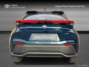 Toyota C-HR Hybrid Sol - Image 4