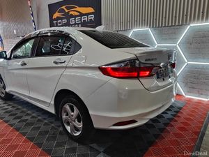 152 Honda Grace 1.5 Petrol Hybrid - Self charging - Image 2