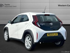 Toyota Aygo X 1.0 VVT-i Pure Euro 6 (s/s) 5dr - Image 4