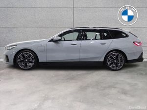 BMW 5-Series 530e M Sport Touring - Image 3