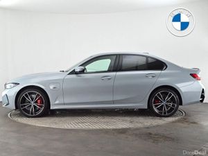 BMW 3-Series 330e M Sport Saloon - Image 3