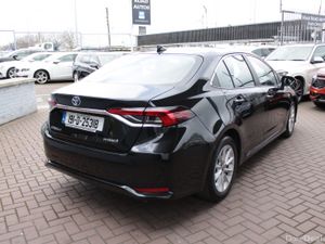 2019 TOYOTA COROLLA 1.8 HYBRID LUNA SALOON - Image 4