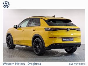 Volkswagen T-Roc R-LINE 1.5TSI 150HP * AVAILABLE T - Image 4