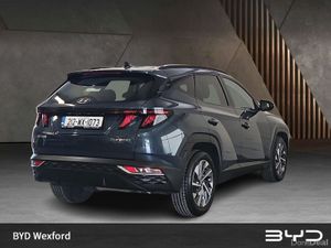 Hyundai Tucson 2WD Executive - Image 4
