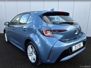 Toyota Corolla HYBRID LUNA H/B 4DR AUTO - Image 3