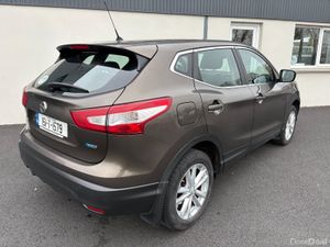 151 Nissan Qashqai 1.5D SV - Image 4