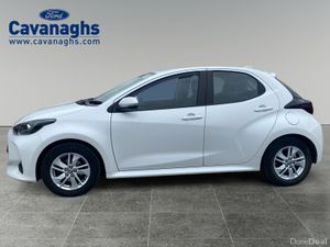 2023 Toyota Yaris Luna 1.0 5DR - Image 2