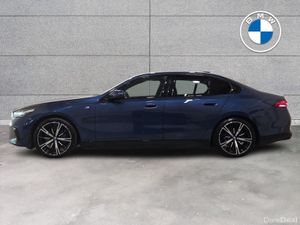 BMW i5 eDrive40 M Sport Saloon - Image 4