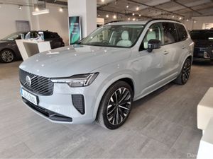 Volvo XC90 ULTRA DARK AWD PLUG IN HYBRID ** BLONDE - Image 4