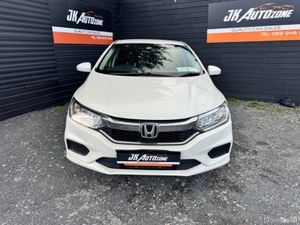 Honda Grace 1.5 HYBRID AUTO - Image 2