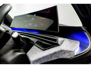 Peugeot 5008 E-GT Exclusive 72kWh 210HP - 7 Seats - Image 3