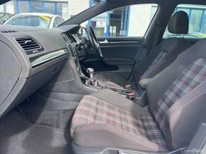 2015 VOLKSWAGEN GOLF GTI 2.0TSI DSG LOW KMS - Image 4