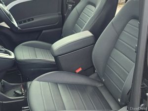 Demo Sale - Mercedes-Benz T-Class 2025 - Image 4